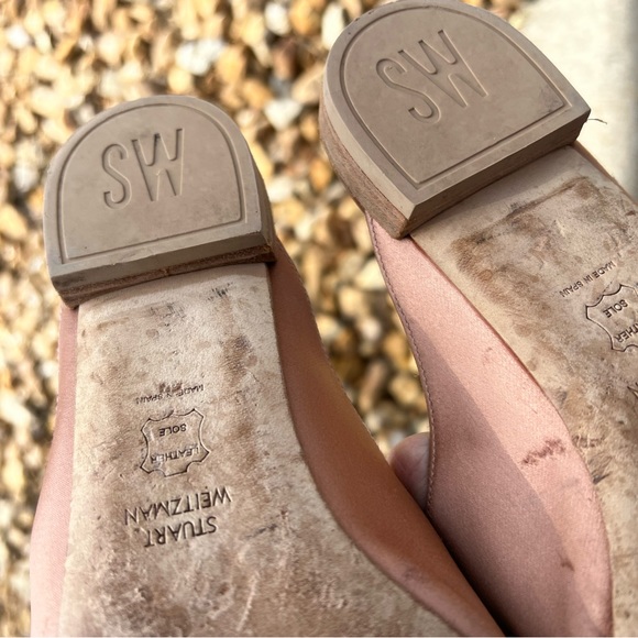 Stuart Weitzman peach satin flat mules 7 - Picture 4 of 5